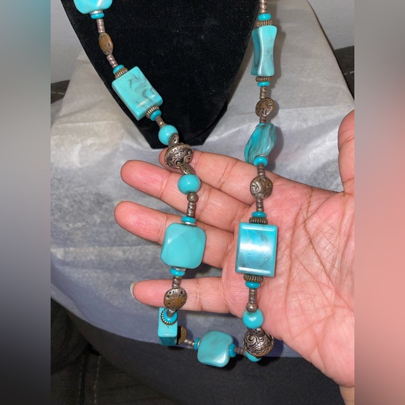 Vintage Moroccan Turquoise Stone Necklace - Picture 2 of 3